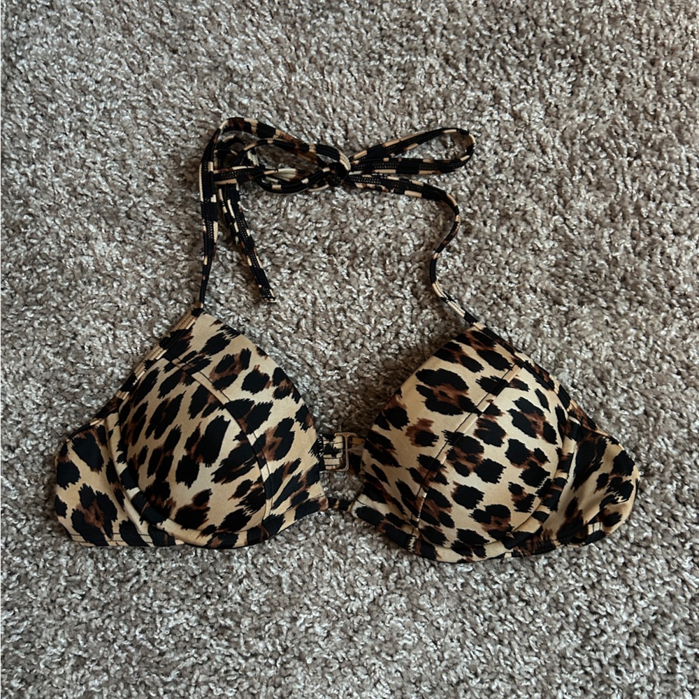 ☀️Victoria's Secret Leopard Swim Top☀️